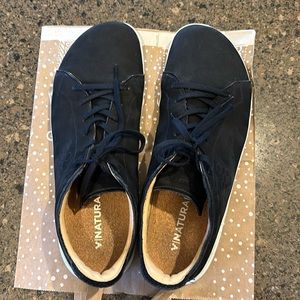 Vivo Barefoot Geo Court III, size 49, black